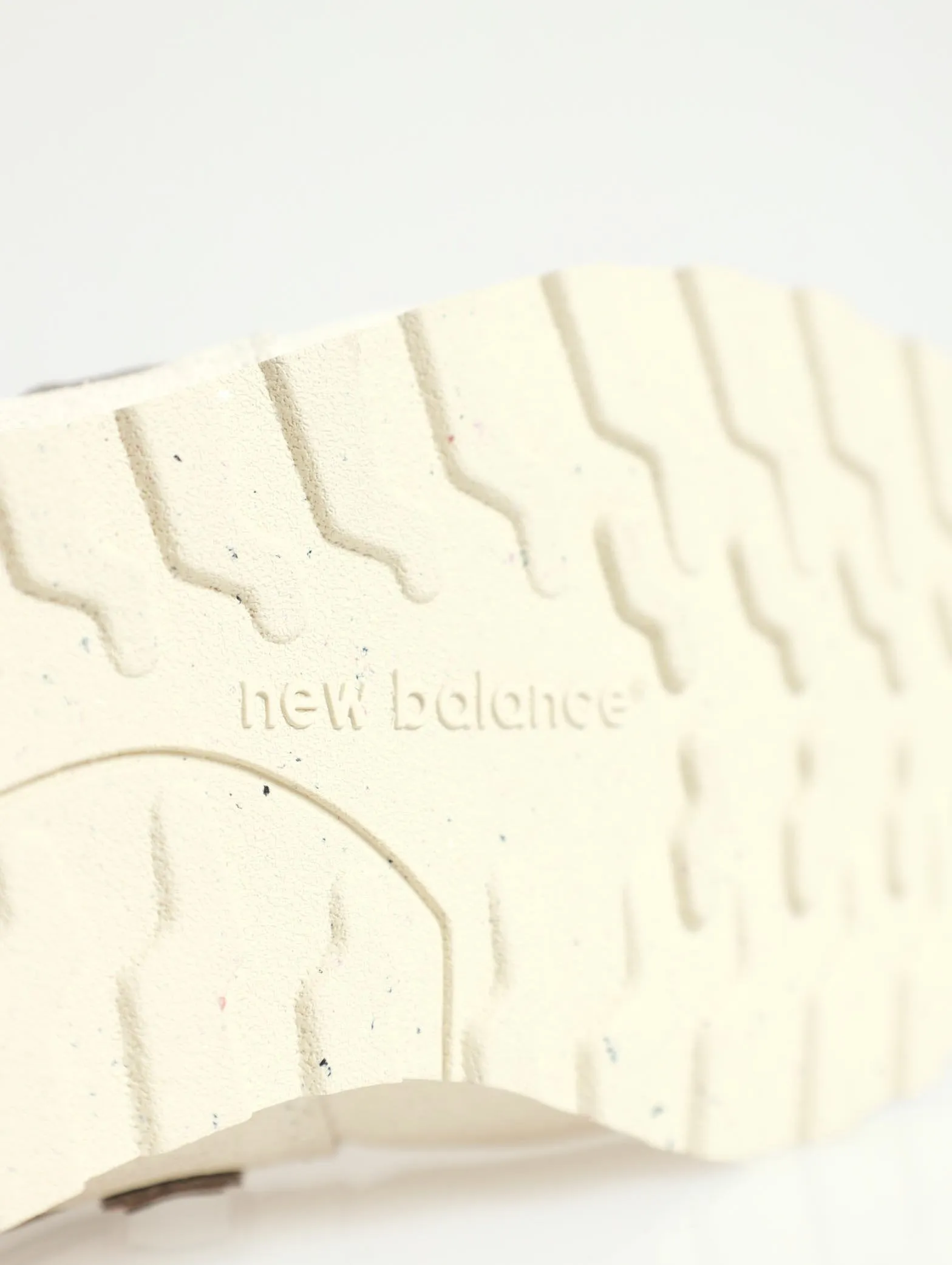 373 Lace-Up Lifestyle Sneaker - Cream