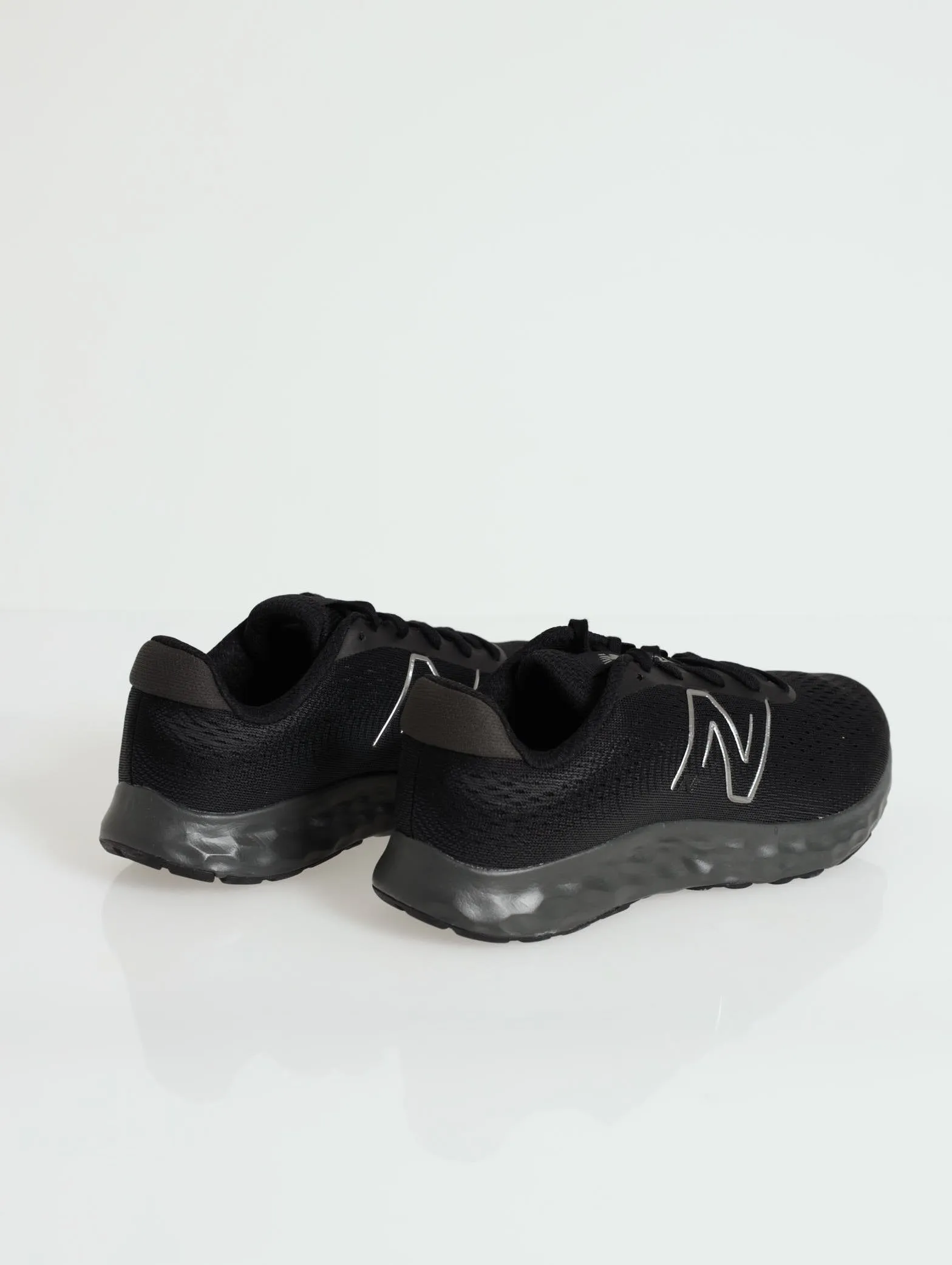 520 Trainer - Black
