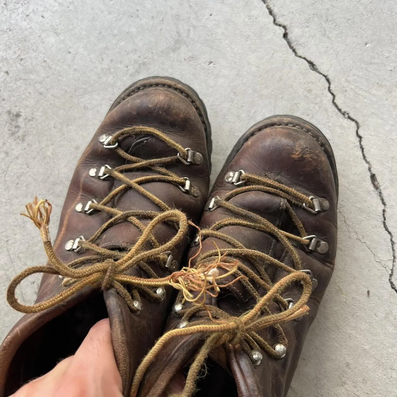 70s Italian Style Vibram Sole Patina Hiking Boots- M's 6.5, W's 8