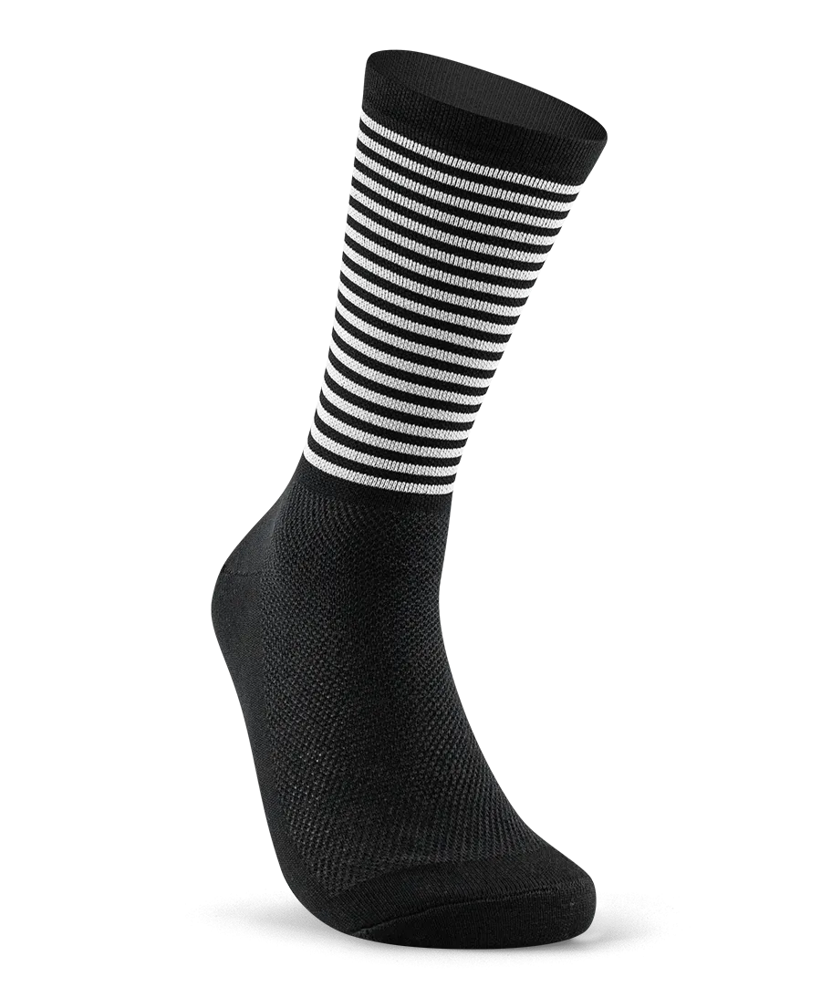 Breton - Black & White