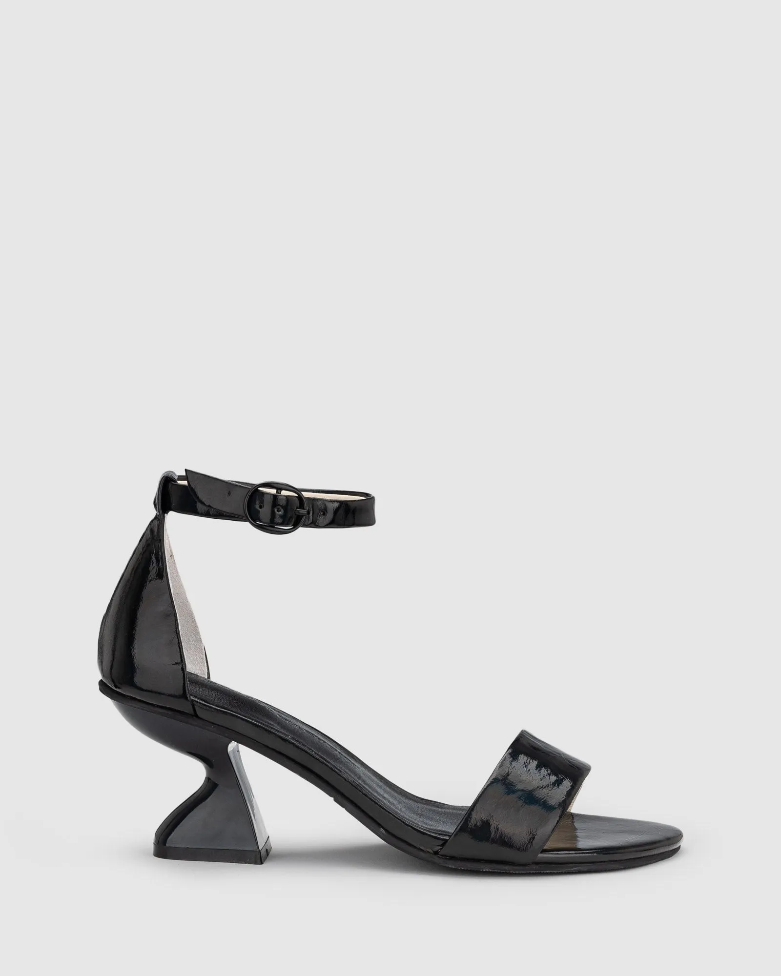 Castel Heel - Black
