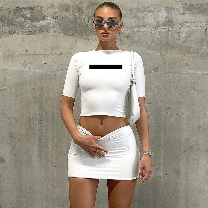 Cropped Tee & Mini Skirt Set in Slim Fit (Polyester/Milk Fiber)