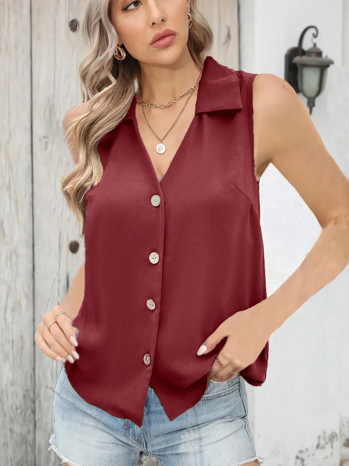 Easy Appeal Sleeveless Button-Up Collared Top