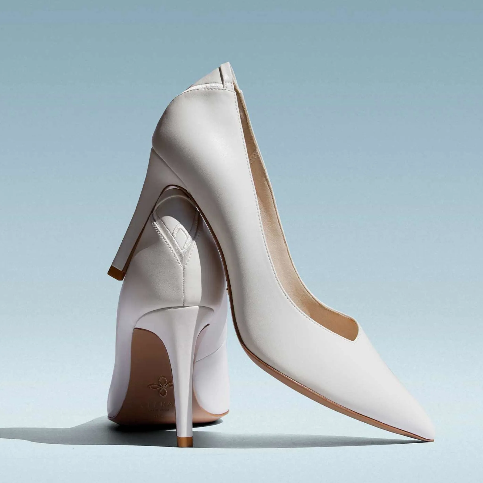 FRIDA POINTED TOE PUMP