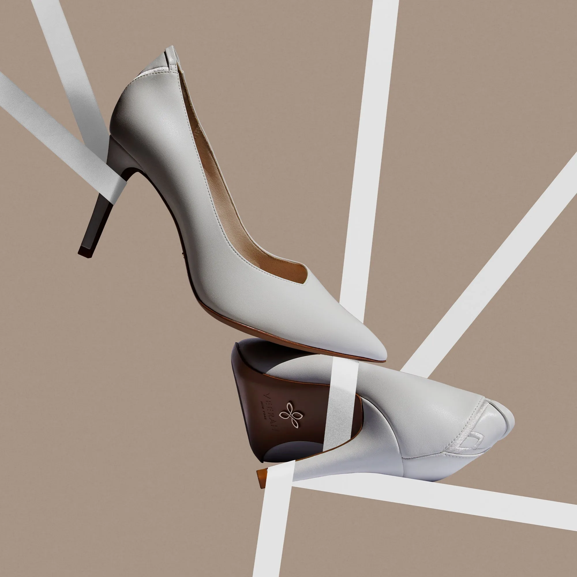 FRIDA POINTED TOE PUMP