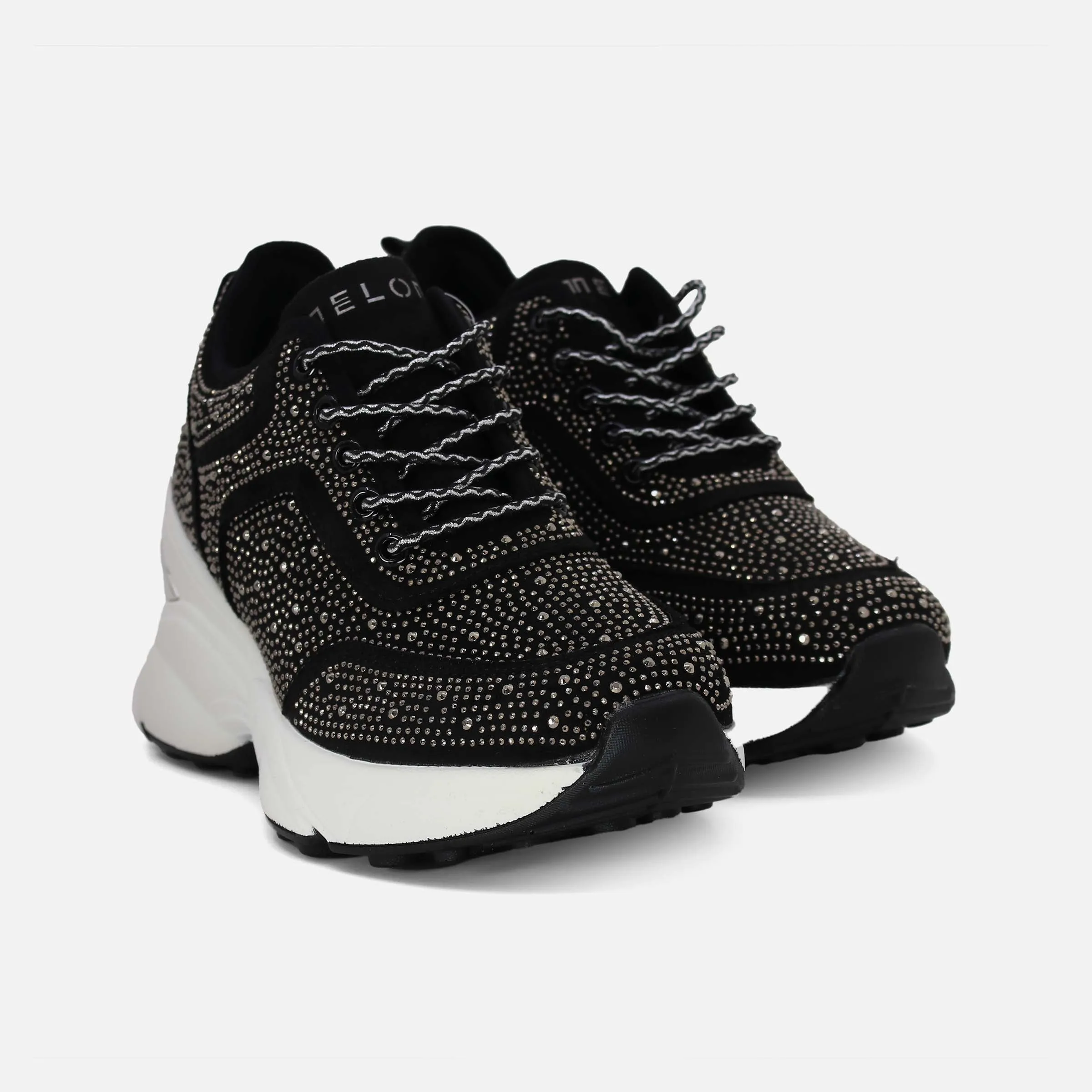 LADIES SPORTS LACE-UP SHOES
