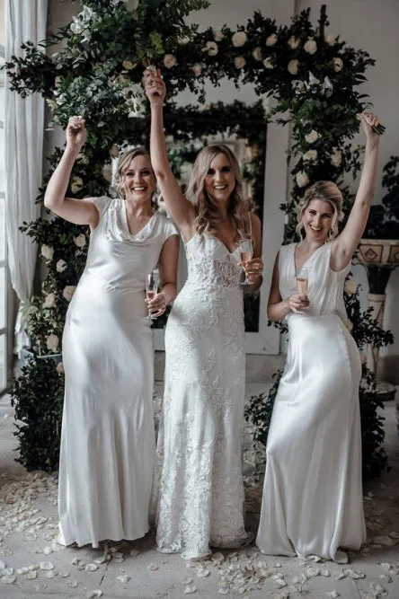 Mermaid/Trumpet Spaghetti Straps Sweep Train Backless Wedding Dress with Appliques OHD270