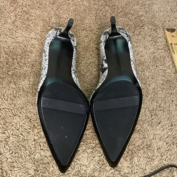 Naturlizer Leather Snake-print Heels size 11 Office Event Comfortable NWOB