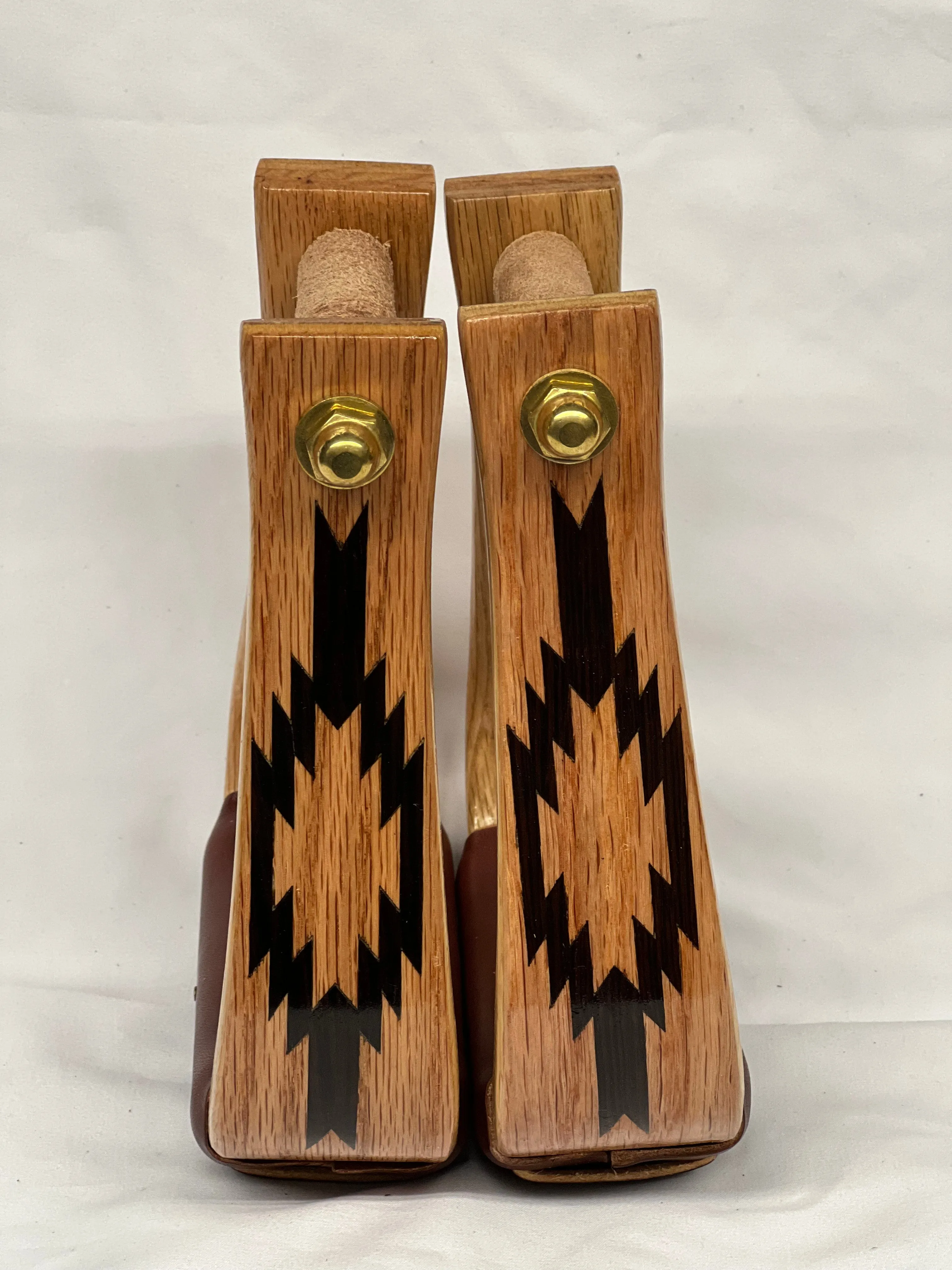 Nettles Flatbottom with Aztec Wenge Stirrup