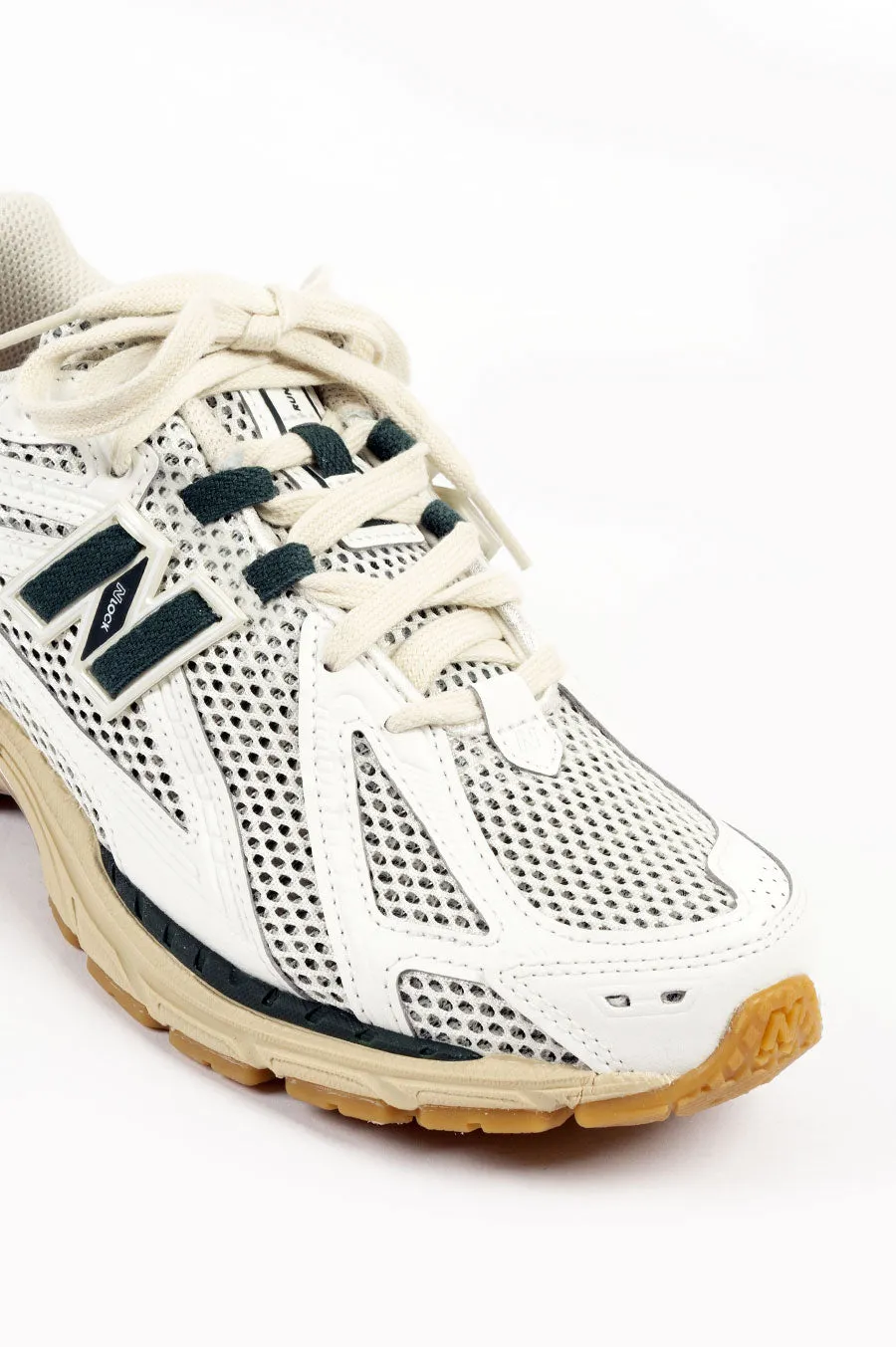 NEW BALANCE 1906R WHITE GREEN