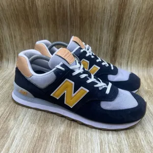 New Balance 574 Men's Size 10.5 D Outerspace Varsity Gold Sneakers ML574NA2
