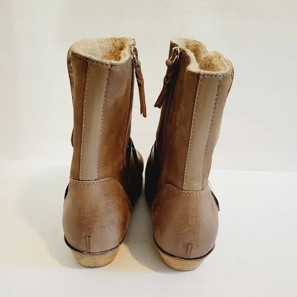 New Softwalk Rayne Brown Soft  Leather Pull On Mid Buckle Bootie, Size 8,5
