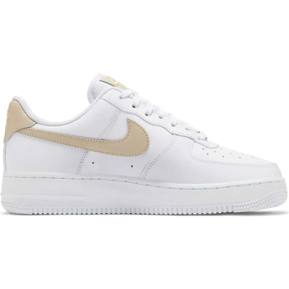 NIKE Air Force 1 '07 Essential CZ0270-105