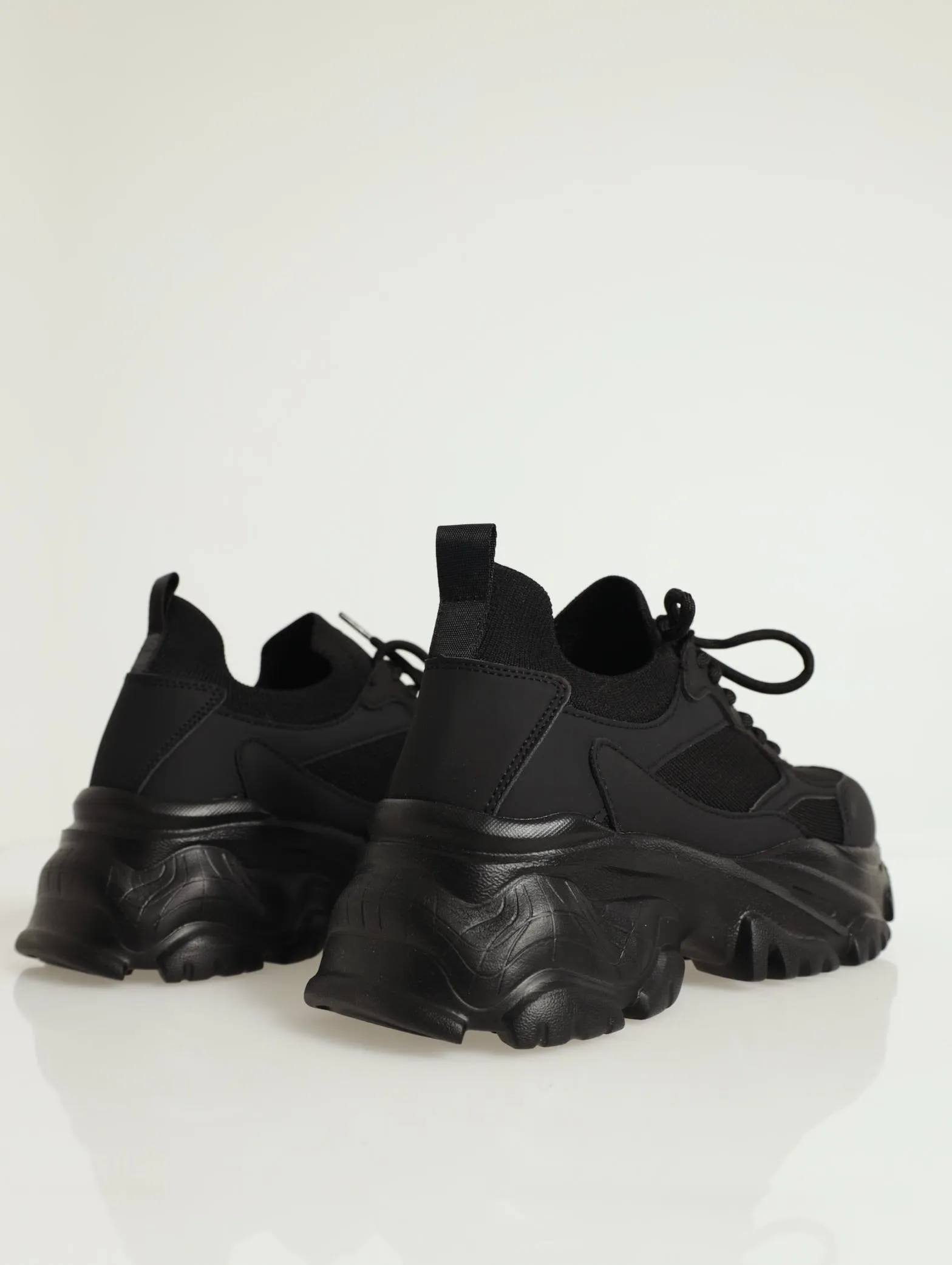 Obii Chunky Lace Up Sneaker - Black