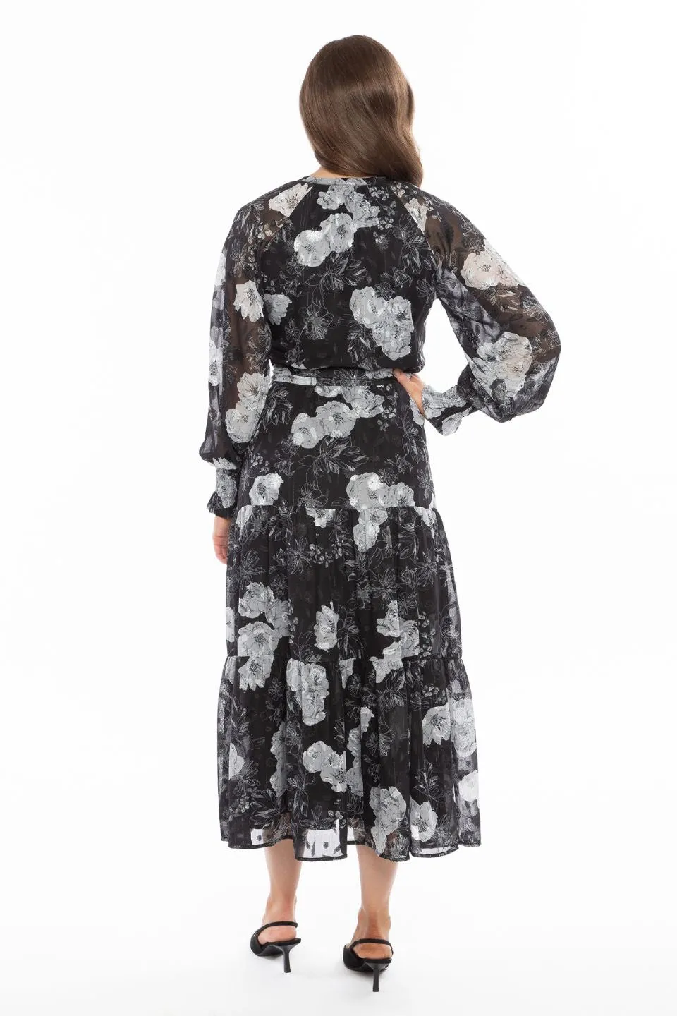 Perspective Large Black White Floral LS Tiered Maxi