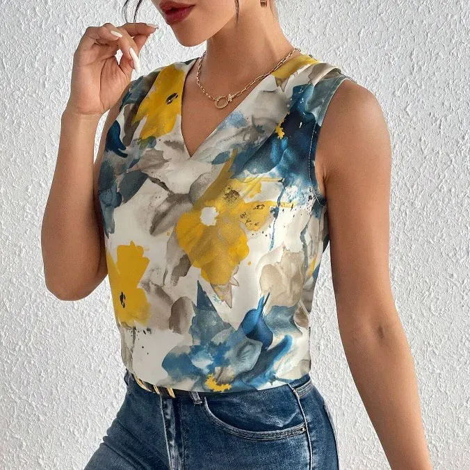 Petal Pop Sleeveless V-Neck Floral Print Blouse