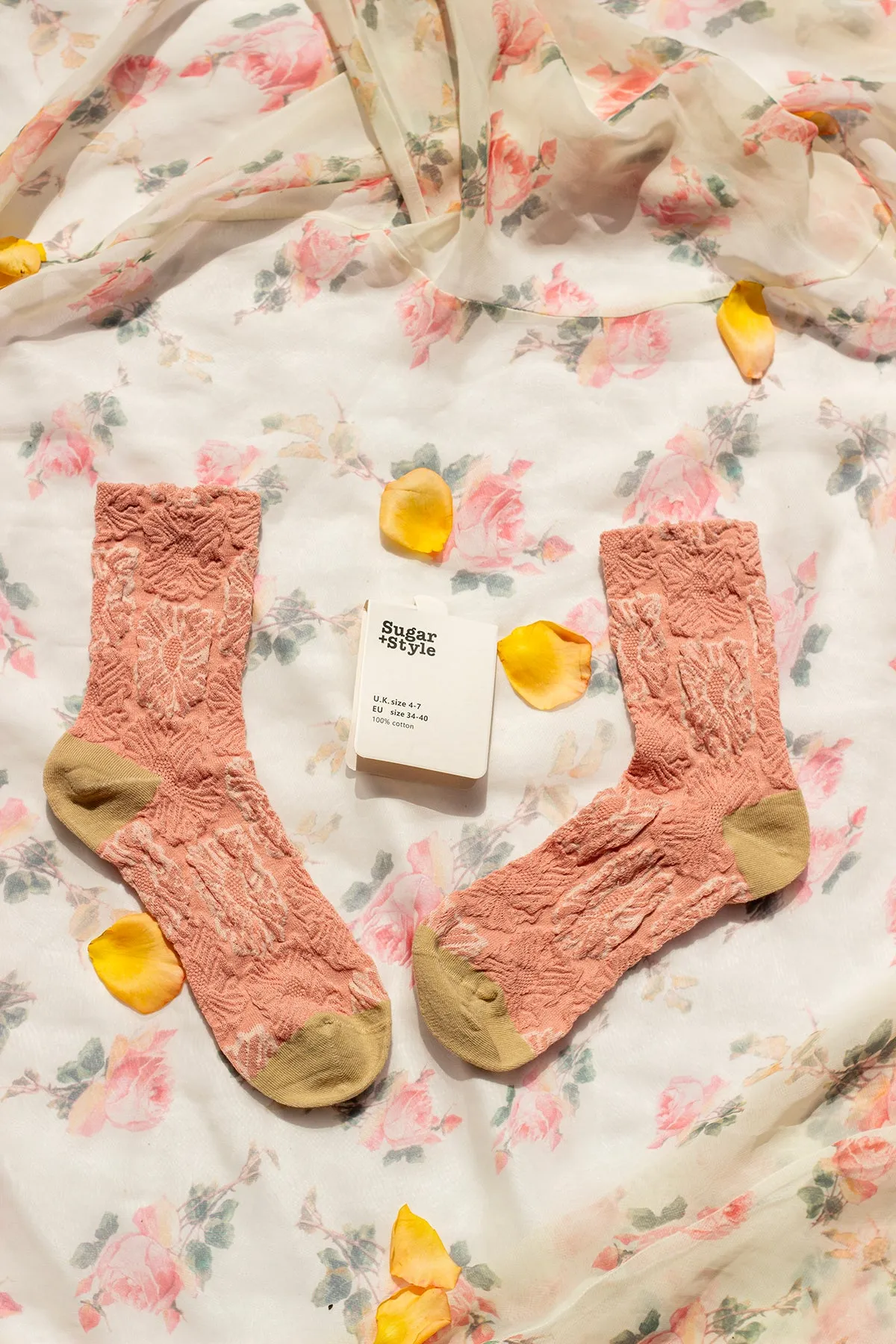 Pink Crinkle Flower Socks