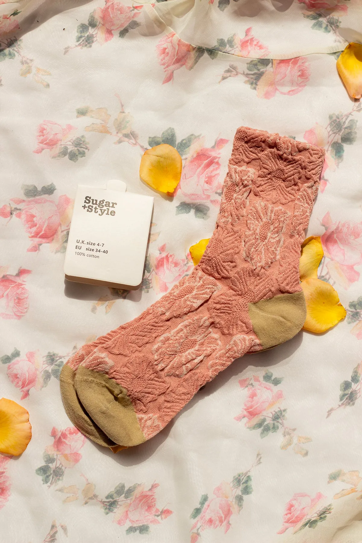 Pink Crinkle Flower Socks