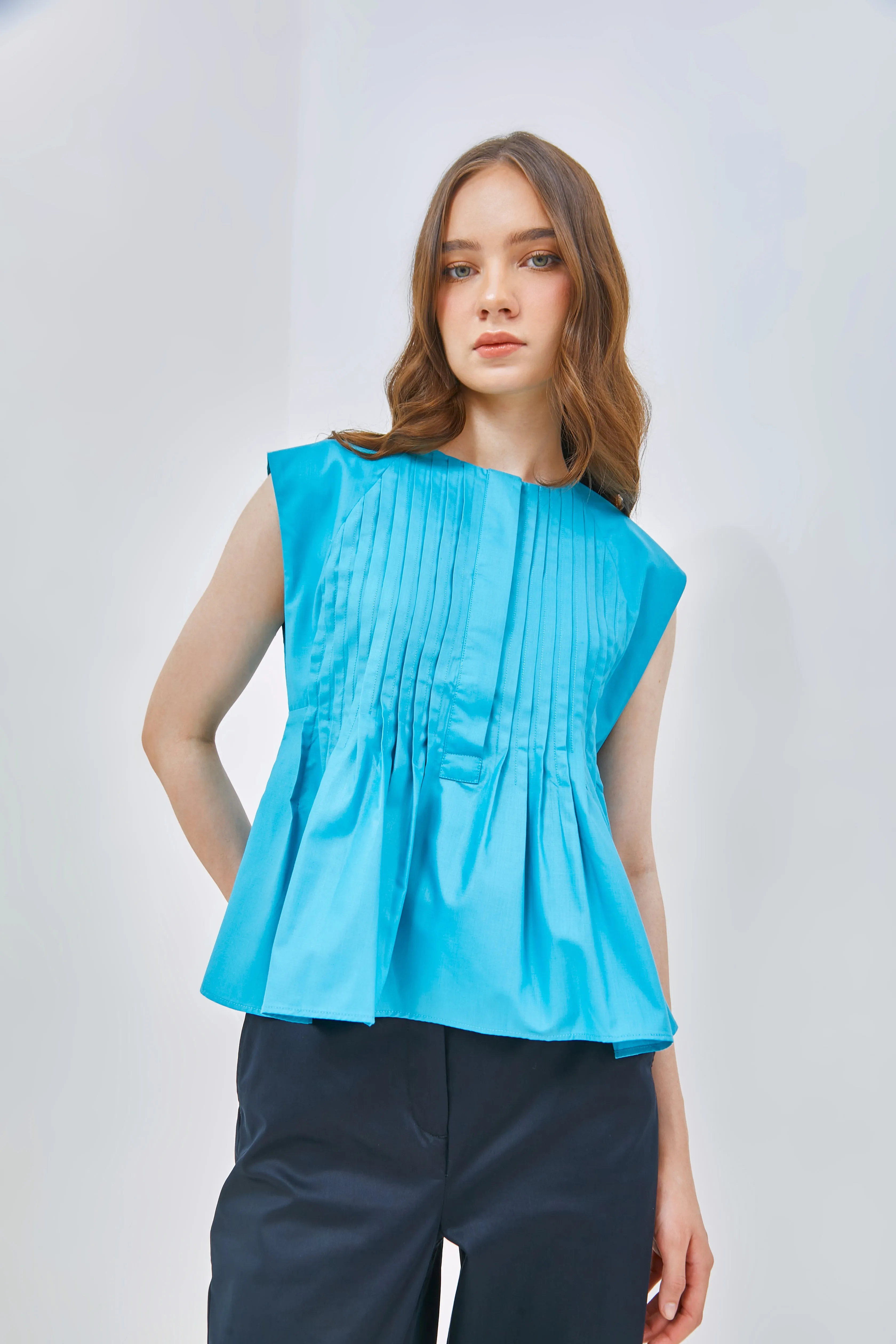 Pleat Top