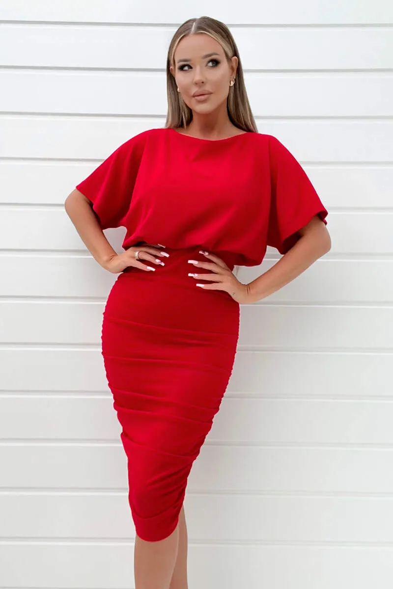 Red Short Sleeve Side Ruched Midi Dress