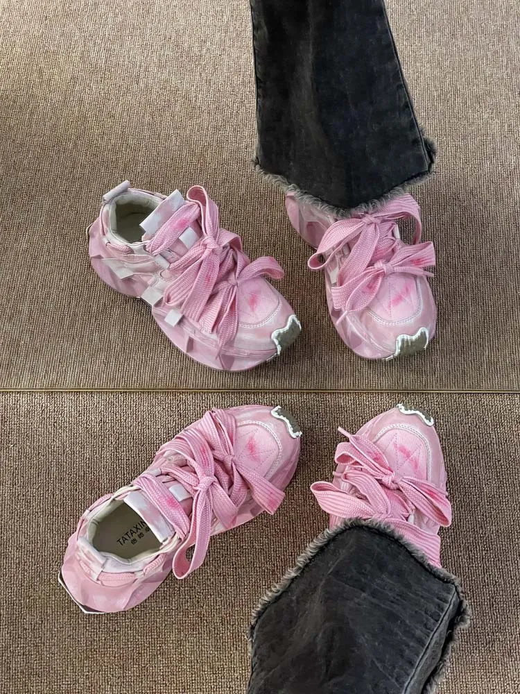 Shelby Wide Lace Sneakers