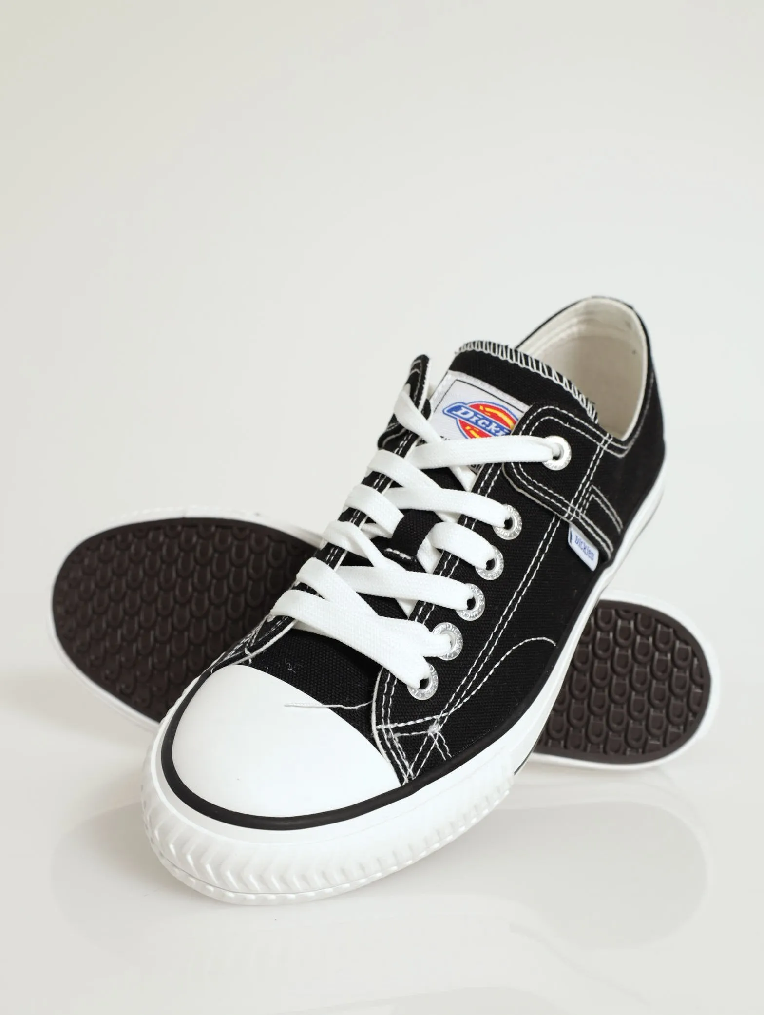 Supa Dupa Lo Sneaker - Black/White