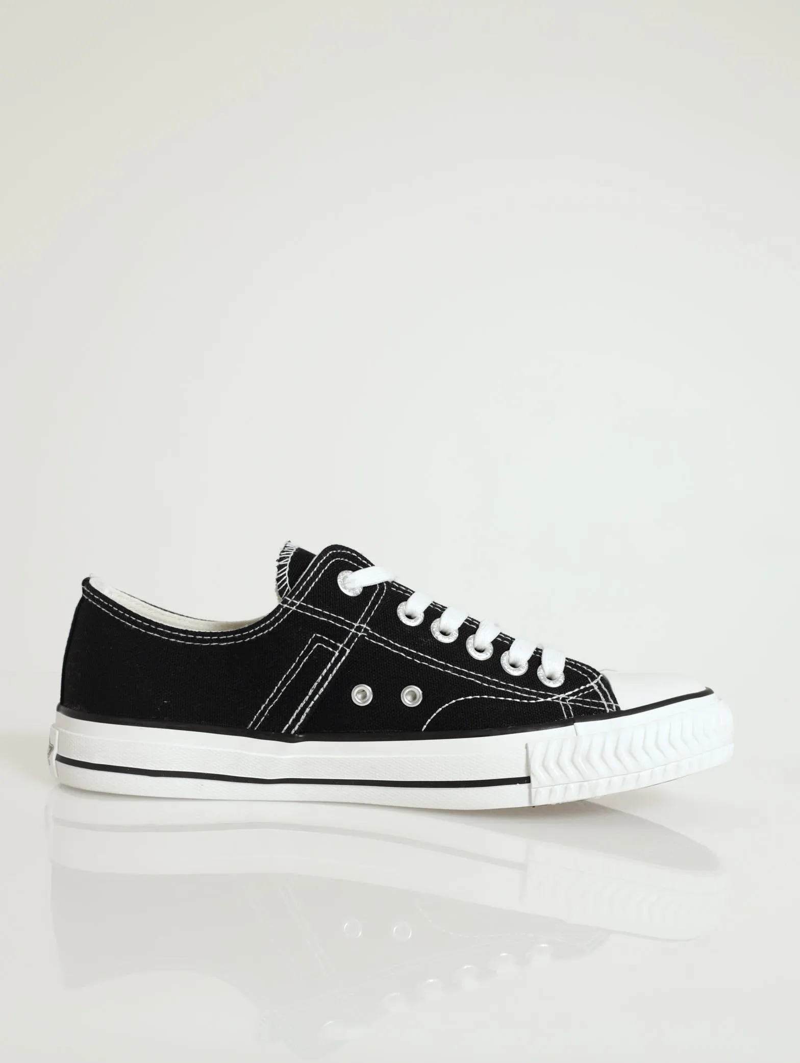 Supa Dupa Lo Sneaker - Black/White