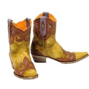 TAKA BROWN STUD