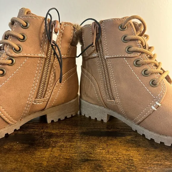 Thereabouts Toddler Girls Lil Piper Stacked Heel Hiking Boot NWT various sizes