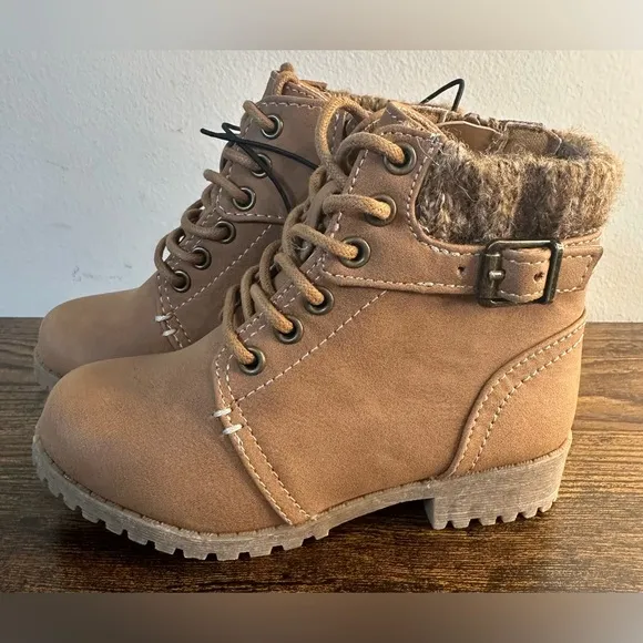 Thereabouts Toddler Girls Lil Piper Stacked Heel Hiking Boot NWT various sizes