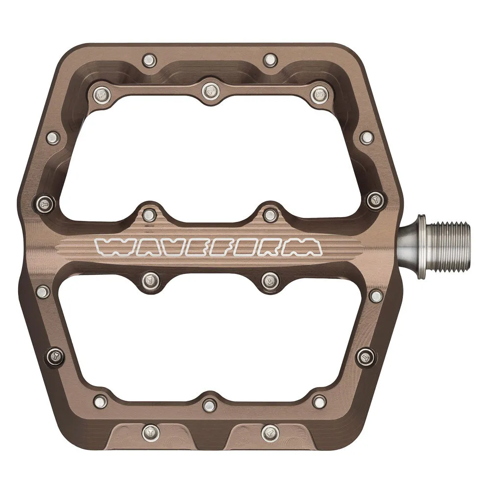 WOLF TOOTH WAVEFORM PEDALS - LARGE